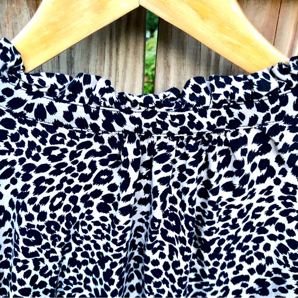 MNG Mango Blouse Shirt Leopard Print Long Sleeve Ruffled Neck Sz. 10 - Picture 3 of 8